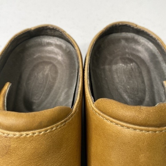 Keen Leather Kaci Slip-On Slide Winter Clogs Shoe Camping Outdoor All-Season - Picture 9 of 15